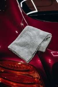8 Cara Mencuci Kain Microfiber
