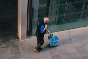 5 Fungsi Troli Cleaning